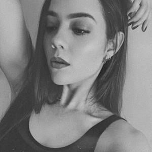 Meet your Posher, Luisa